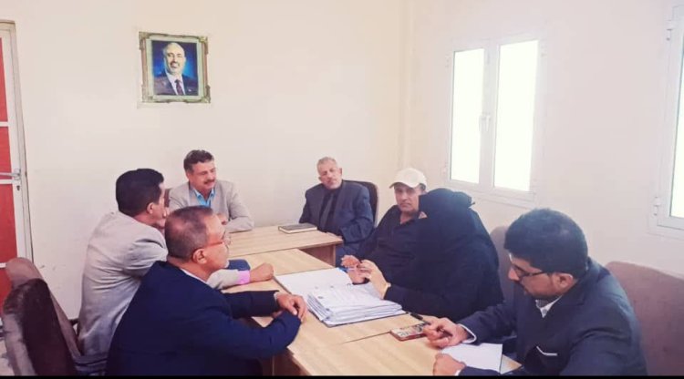 فريق التوجيه والرقابة الرئاسي يطلع على نشاط عدد من إدارات الهيئة التنفيذية بانتقالي أبين