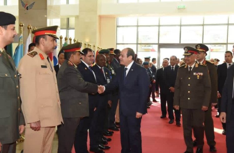 وزير الدفاع يحضر افتتاح المعرض الدولي للصناعات الدفاعية "إيديكس2025" في القاهرة