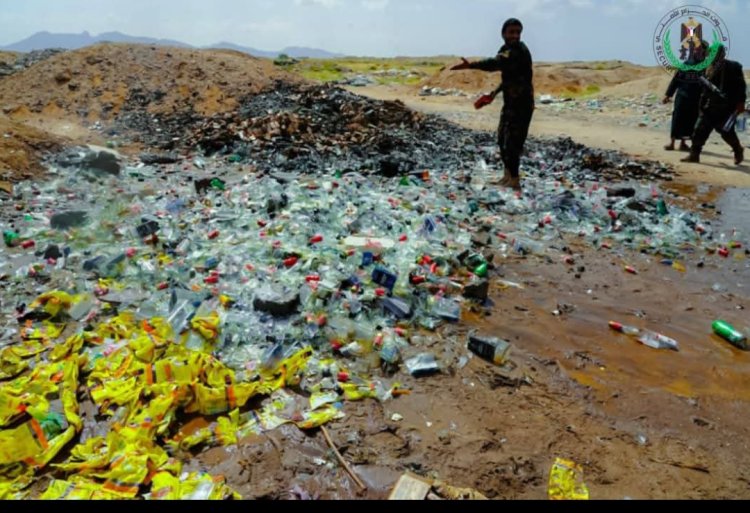 بإشراف العميد الوالي والنيابة العامة.. إدارة مكافحة المخدرات بقوات الحزام الأمني تتلف كمية كبيرة من الخمور المستوردة