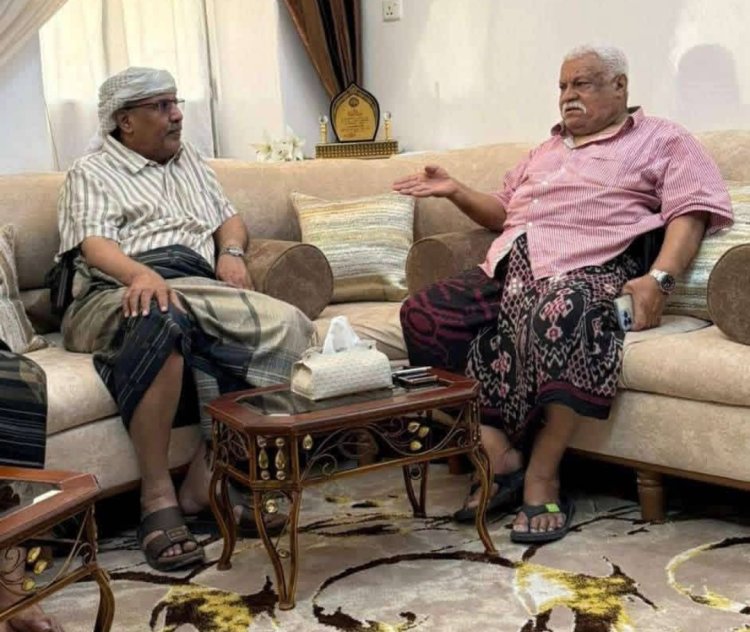 الكثيري يزور اللواء عبدالرحيم عتيق في سيئون ويشيد بإسهاماته الوطنية الرائدة