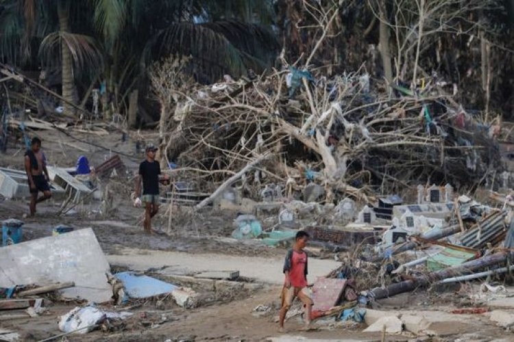 حصيلة قتلى فيضانات آسيا تتجاوز 1500 قتيل