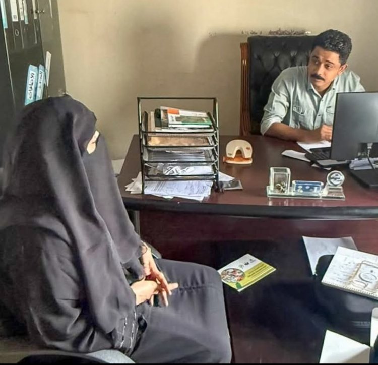 مديرة تنمية المرأة بالمهرة تبحث أوضاع مرضى السرطان وتُطلق دراسة حول مسبّبات المرض بالمحافظة