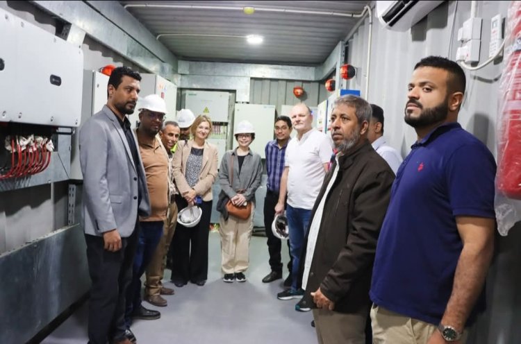 وفد البنك الدولي يتفقد الدوكيارد بعدن ويشيد بجهود تفعيل البنية السمكية وتنشيط مشاريع الدعم الدولي