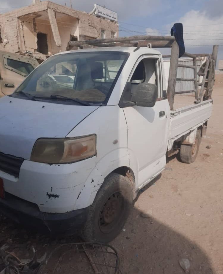 أمن العاصمة عدن يستعيد مركبة مسروقة ويكشف ملابسات قضية السرقة خلال 72 ساعة.