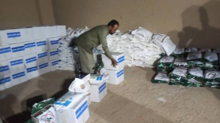 انتقالي القطن يواصل توزيع السلال الغذائية على الأسر الأشد احتياجًا