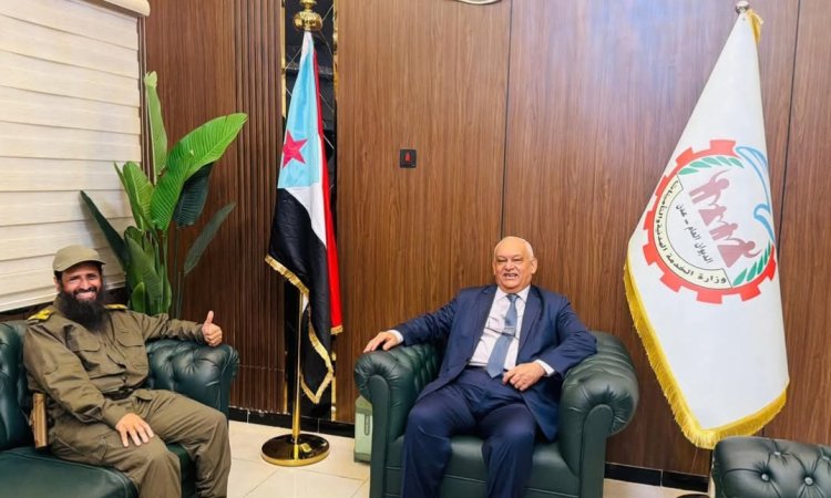 العميد الوالي يناقش مع وزير الخدمة المدنية سبل تعزيز التعاون المشترك بين الجانبين