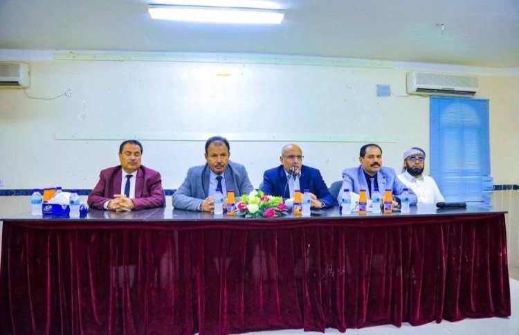 الكثيري يعقد لقاءً موسعا بالأئمة والخطباء والمشايخ والدعاة بوادي حضرموت