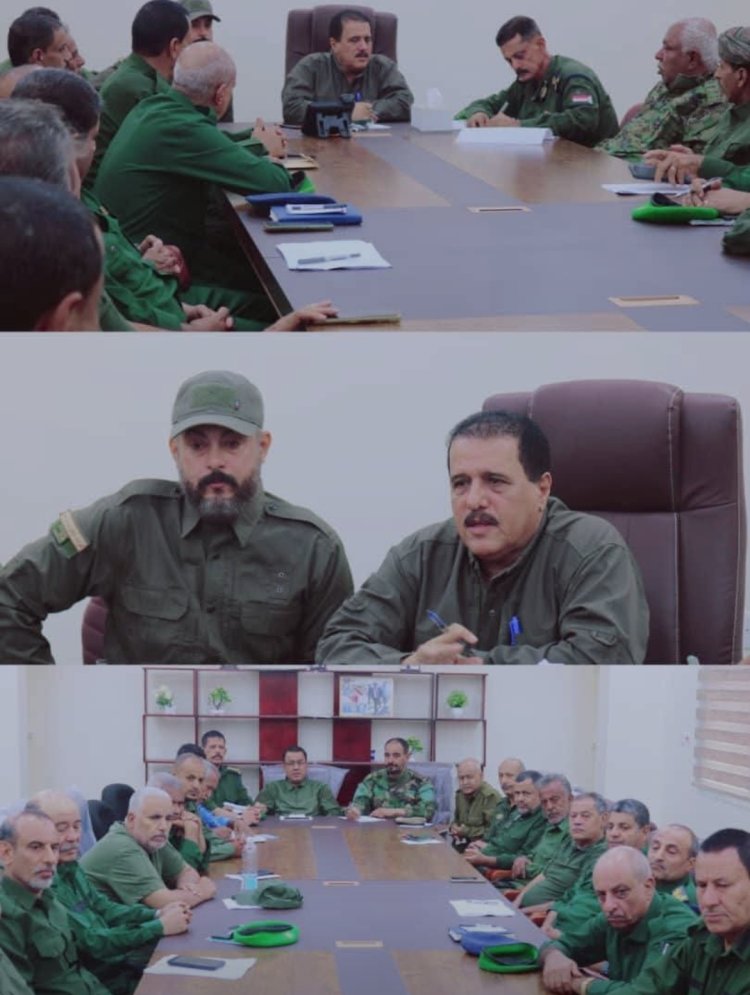 العميد أبو بكر جبر يترأس اجتماعاً أمنياً لمناقشة خطة مواصلة وتعزيز الحملات الأمنية في العاصمة عدن.