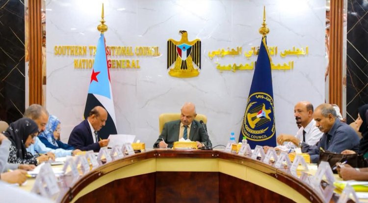 الهيئة الإدارية للجمعية الوطنية تشيد بالحراك الجنوبي بمحافظات الجنوب وتؤكد دعم مسار استعادة الدولة