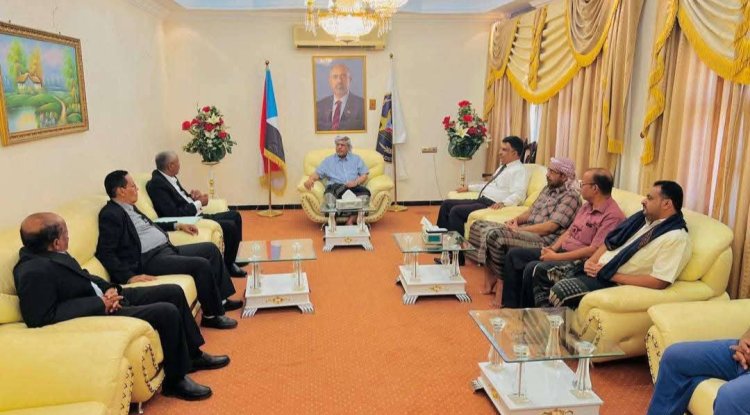 رئيس الجمعية الوطنية يلتقي قيادة فرع نادي القضاة الجنوبي بوادي حضرموت