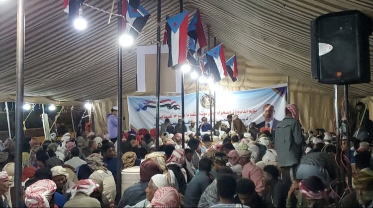 تواصل الاحتشاد في مخيم اعتصام سيئون لليوم الخامس عشر