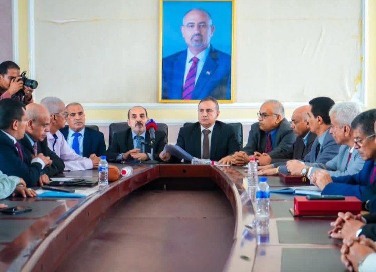 فريق التوجيه والرقابة الرئاسي يطلع على أوضاع جامعة عدن ويؤكد دعم المجلس الانتقالي للنهوض بالتعليم الجامعي