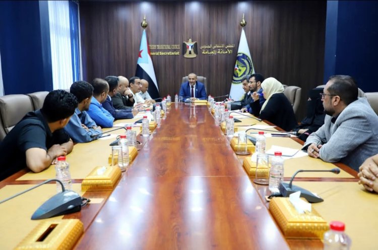 الهيئة السياسية تشيد بالحشد الشعبي في ساحات الاعتصام المفتوح بمحافظات الجنوب العربي