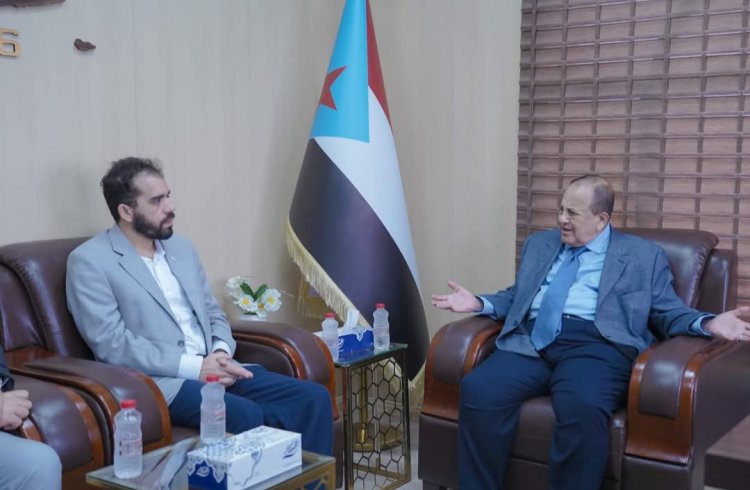 الشؤون الخارجية تبحث تعزيز التعاون مع اللجنة الدولية للصليب الأحمر