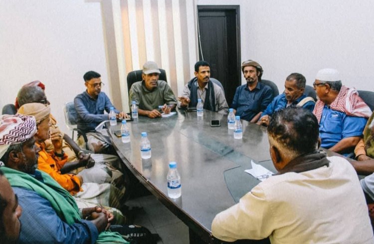 مدير أمن بروم ميفع يترأس إجتماعا باللجان المجتمعية وعقال الحارات بالمديرية لمناقشة الوضع الأمني