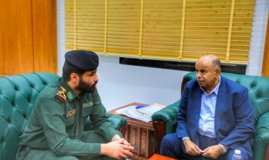 محافظ حضرموت يبحث جهود تعزيز الأمن بوادي وصحراء حضرموت