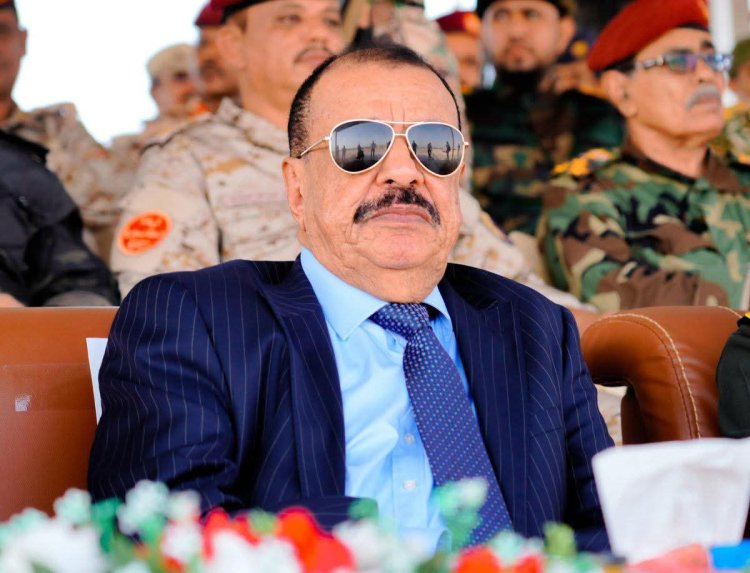 اللواء بن بريك يدعو أبناء حضرموت إلى الاصطفاف الوطني ويؤكد الجاهزية لمواجهة محاولات السيطرة على ثروات المحافظة