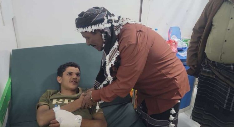 رئيس تنفيذية انتقالي شبوة يتفقد جرحى القوات المسلحة الجنوبية في مستشفى الشيخ بن زايد