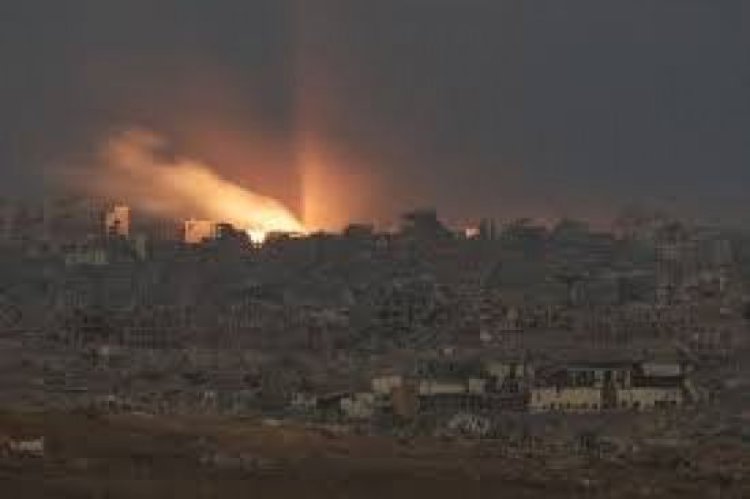 غارات الاحتلال تستهدف المناطق الشرقية لمدينتي غزة وخان يونس
