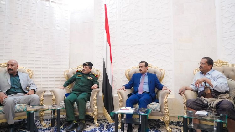 برئاسة المحافظ بن الوزير.. اللجنة الأمنية ترحب ببيان التحالف العربي، وتشدد على ترسيخ الأمن والاستقرار،