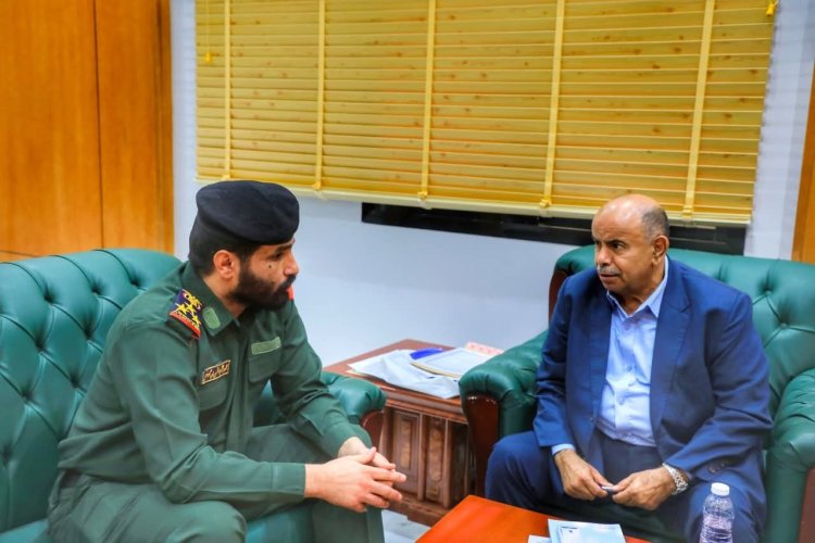 محافظ حضرموت يبحث جهود تعزيز الأمن بوادي وصحراء حضرموت