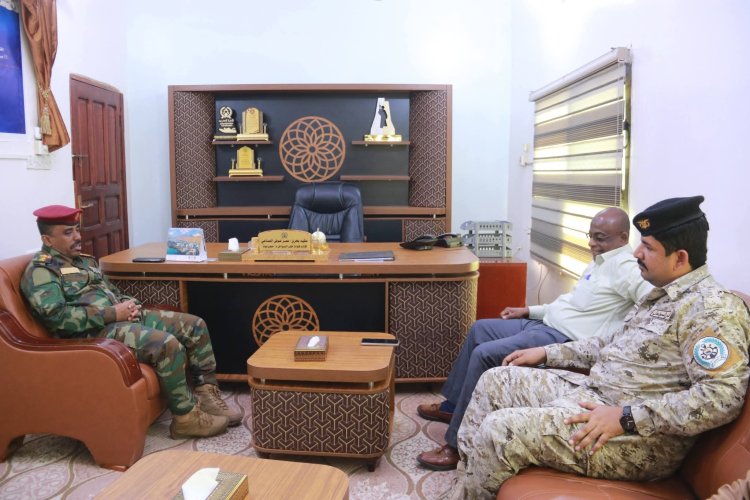 الأمين العام يطلع على مستوى نشاط مكتب الصحة والخدمات الطبية بشبوة .